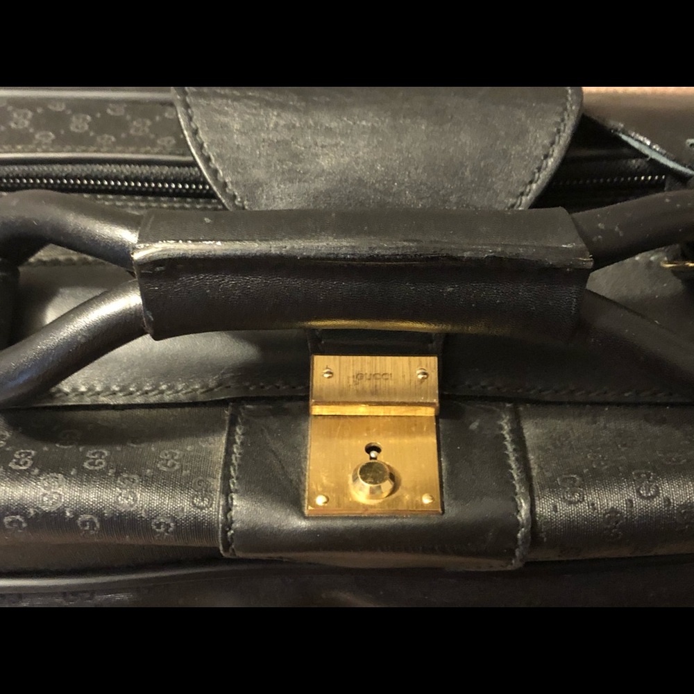 Vintage Gucci travel bag - Picture 3 of 10